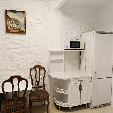 La Cueva Encantada